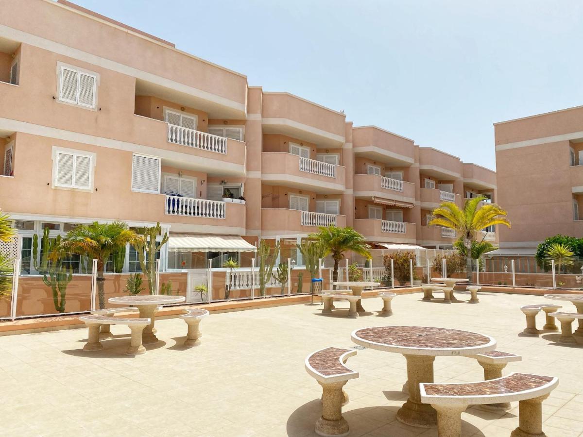 Hugo'S Holiday Apartment In Costa Del Silencio Arona (Tenerife) Exterior foto